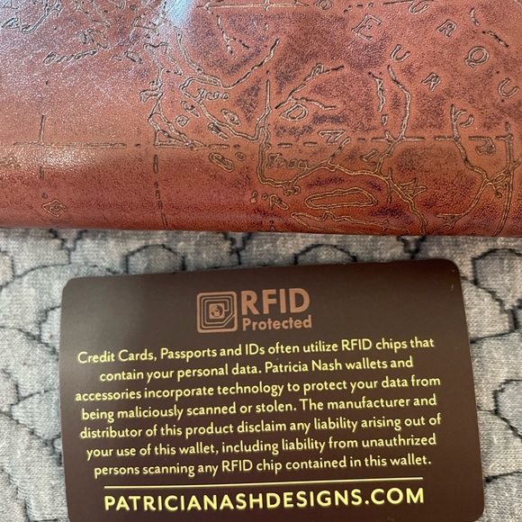 NWT Patricia Nash Wallet RFID protected Italy Design - Picture 6 of 7